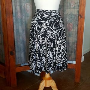 Black/white print skirt
